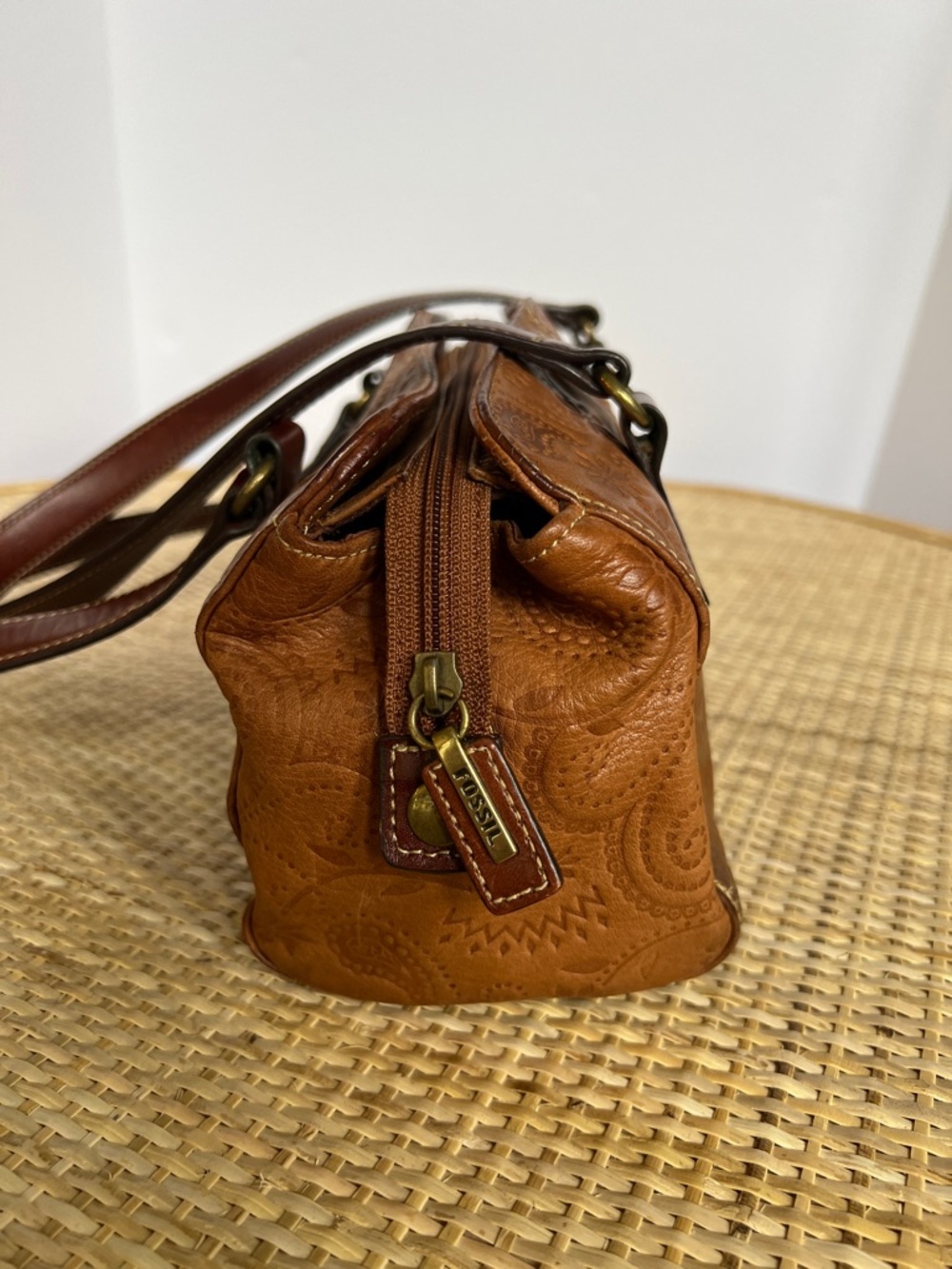 Fossil Tooled Floral leather Y2K Satchel Shoulder Bag Caramel Brown Leather - Picture 4 of 13